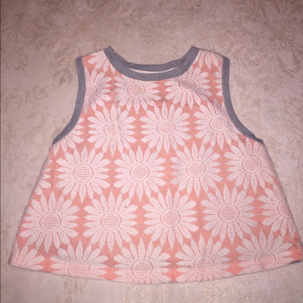 Flower lace crop top